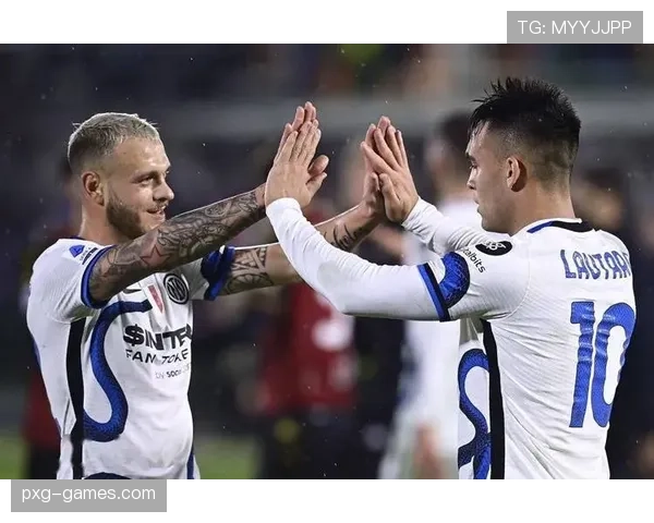 巴黎圣日耳曼边路表现强势,进攻被看穿情况逐步体现,对赛季走势形成制约 巴黎圣日耳曼边路表现强势,进攻被看穿情况逐步体现,对赛季走势形成制约